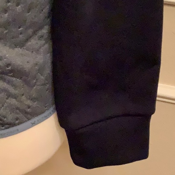 Kari Traa Emma Hybrid Midlayer Jkt - Nava (Blue/Navy) - Picture 10 of 14